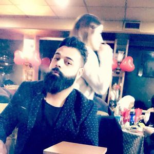 Meet your Posher, Al adami